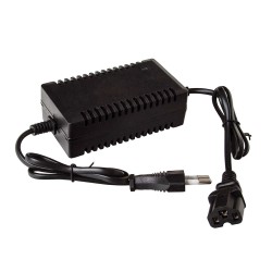 Caricabatterie per Irroratore Spruzzatore a Batteria | Tensione Ingresso 90-240 V | Tensione Uscita 12 V | Corrente Uscita 1,1 A