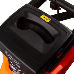 Trituratore elettrico per rami 3800W diametro massimo 40 mm