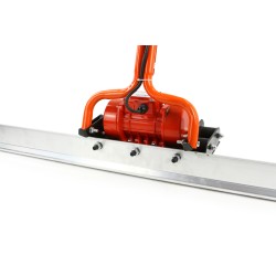 Staggia Vibrante Elettrica per Cemento Calcestruzzo | 200 W | 1,5 m x 14 cm | 2800 giri/min | Raggio di Azione 18 cm